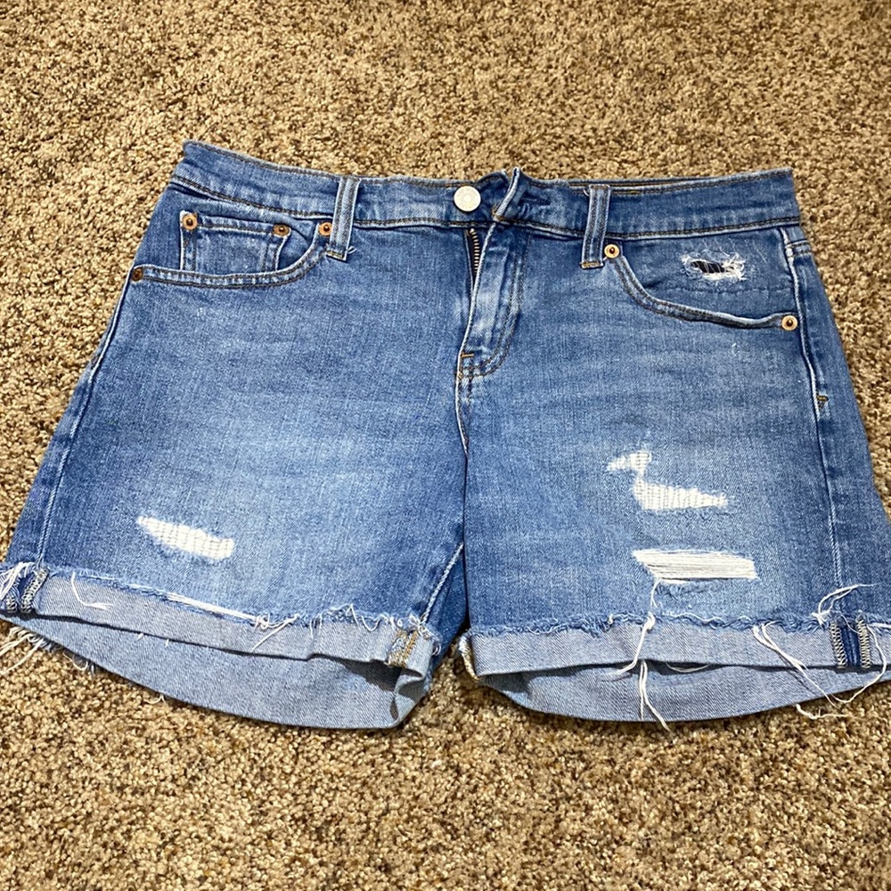 Gap Jean Shorts. Super cute.